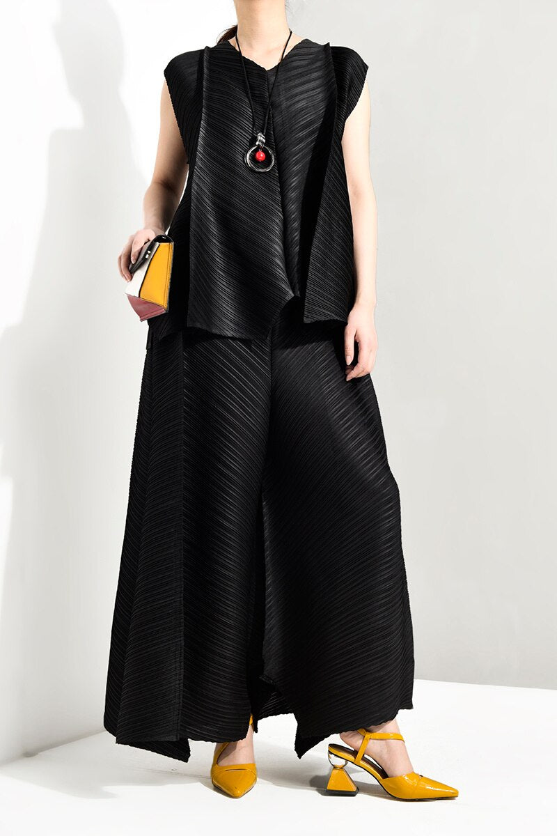 Summer New Temperament Women Loose Casual Pleated Sleeveless Vest Loose Wide Leg Pants Sets Female Fashion