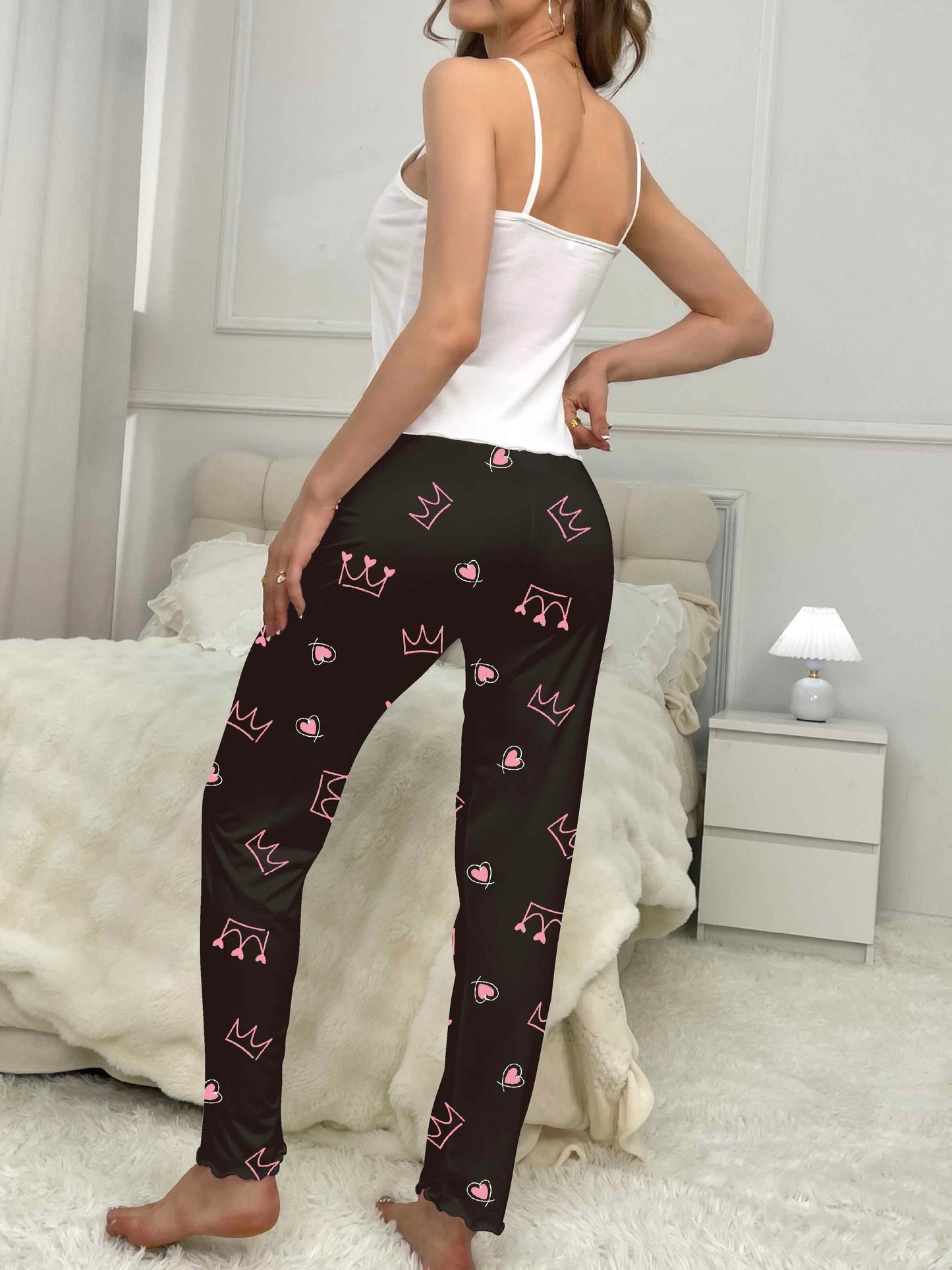 Casual Plaid Heart Print Pajama Set, Crew Neck Cami Top & Elastic Pants For Valentine's Day, Women's Sleepwear & Loungewear