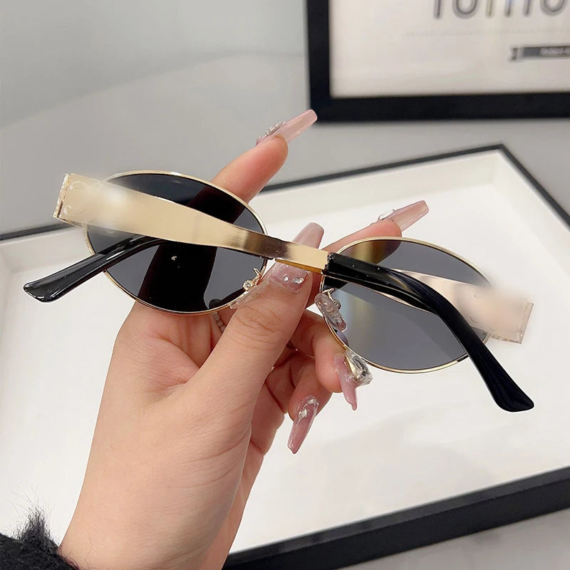 Retro Metal Frame Oval Sunglasses for Women Men Brand Designer Driving Aviation Male Shades Lens Luxury Small Sun Glasses UV400