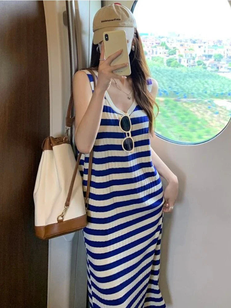 Striped Dresses Women Loose Holiday Sleeveless Casual Summer Beach Style Fashion Midi Simple Female Vintage Temperament Chic Ins