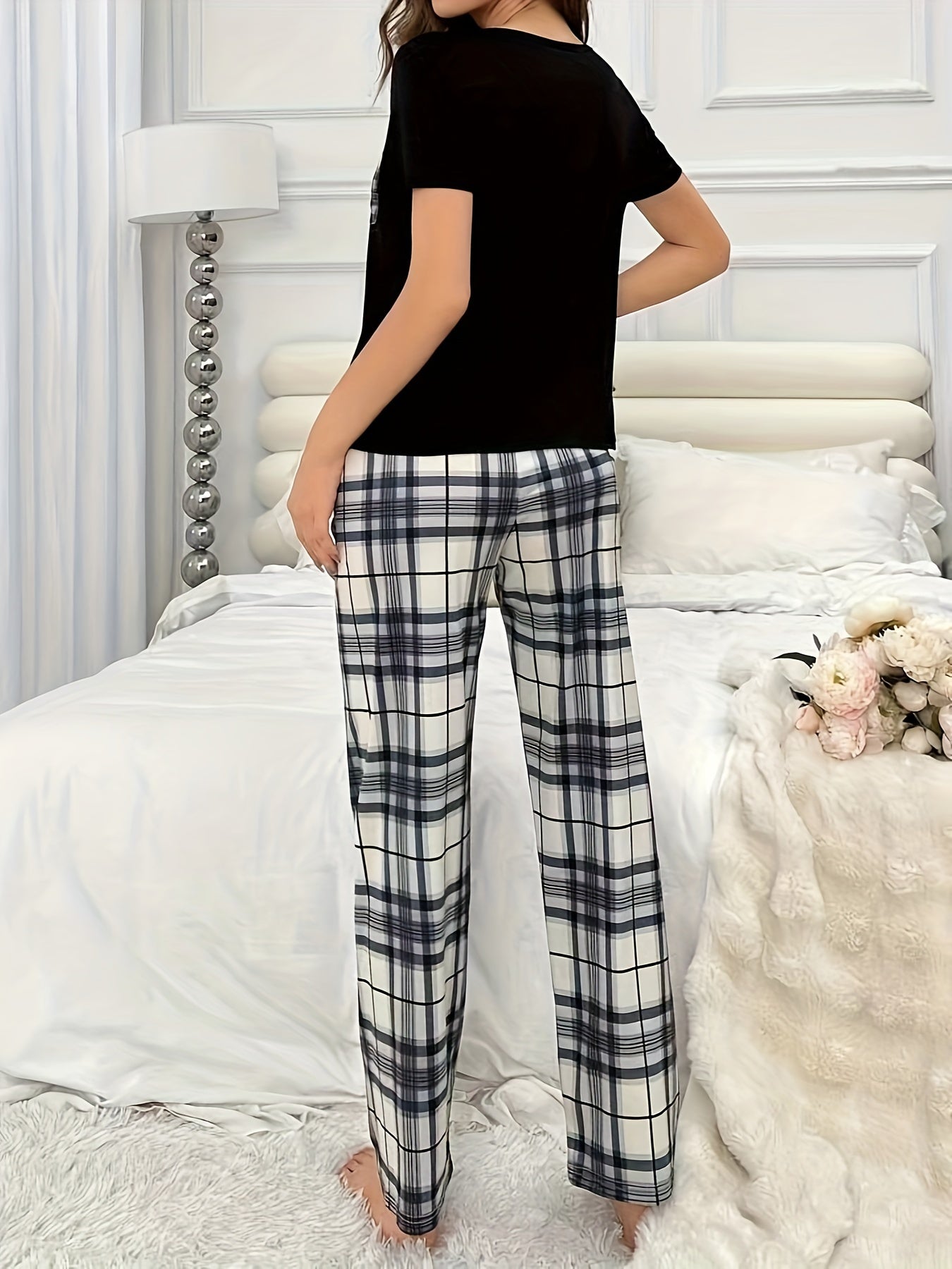 Women's Plaid Print Casual Pajama Set, Short Sleeve Round Neck Top & Pants, Comfortable Relaxed Fit